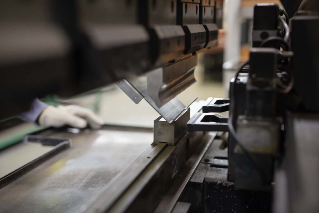 シンコー株式会社の強みは、高い技術力を活かした「精密板金」です。